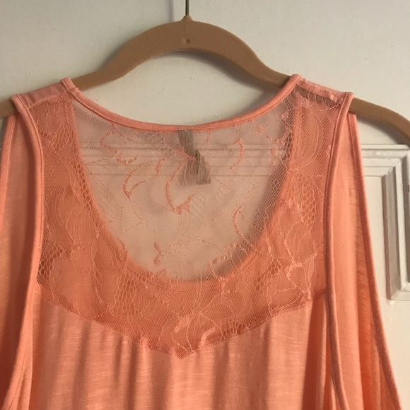 Stitch Fix Sweet Gray Top - Picture 5 of 7